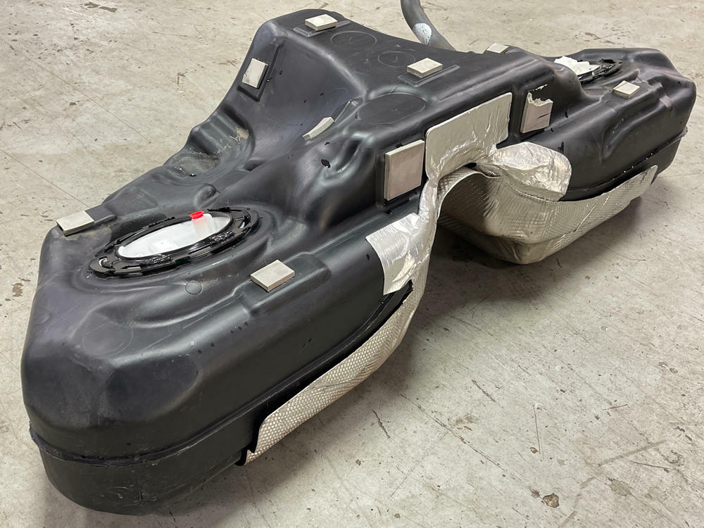 2018-23 Ford Mustang GT Coyote Fuel Tank Assembly 279