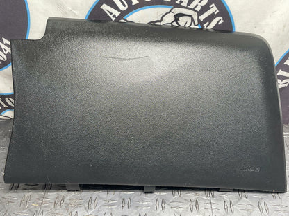 2018-23 Ford Mustang GT Glovebox & Trim (KR3B-63060T10-BD3ZHE) 279