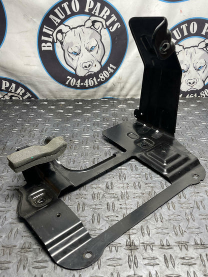 2018-23 Ford Mustang GT Shaker Sub, Bracket, & Carpet 279