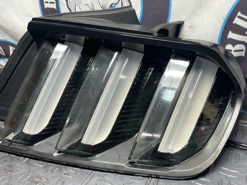 2015-23 Ford Mustang GT Aftermarket Export/Euro Clear Tail Lights Pair 279