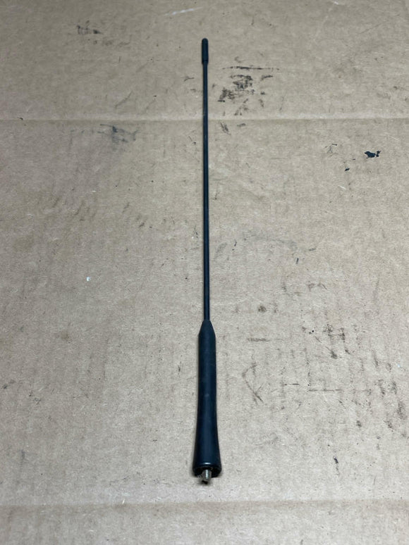 1987-93 Ford Mustang LX Aftermarket Shorty Radio Fender Antenna 209