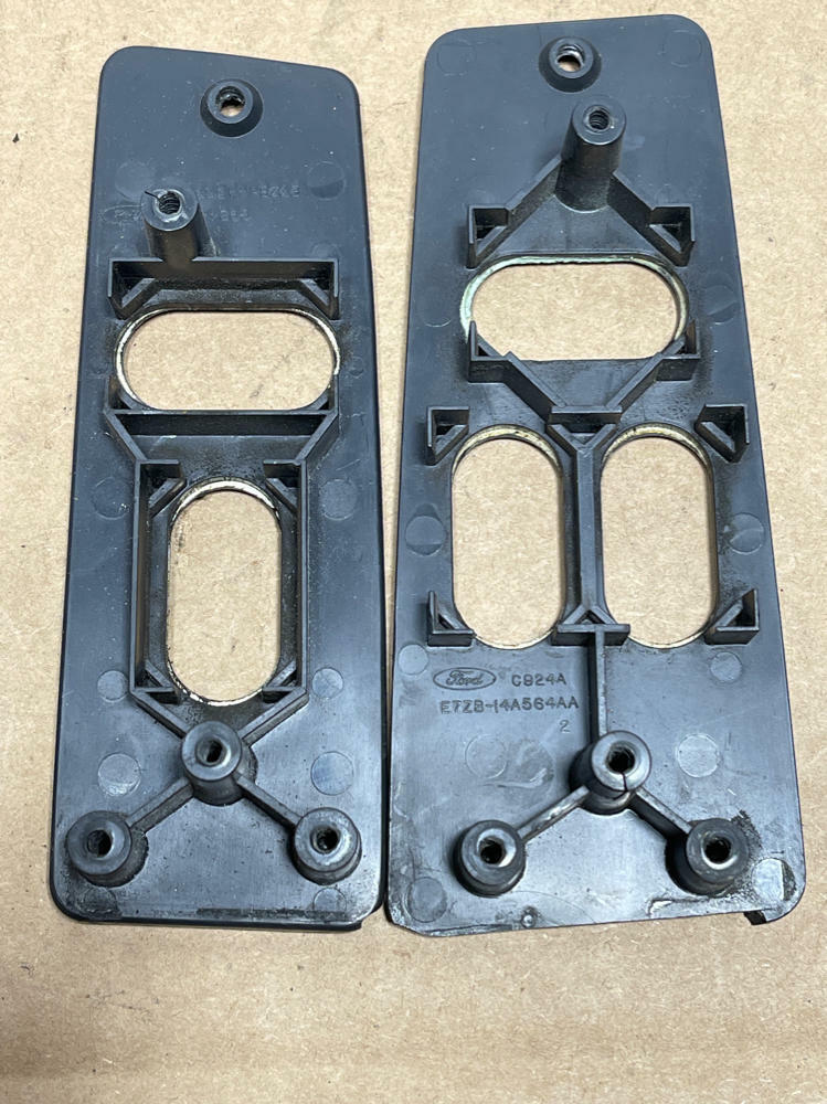 1987-93 Ford Mustang LX Window Switch Trim Bezels Pair 209