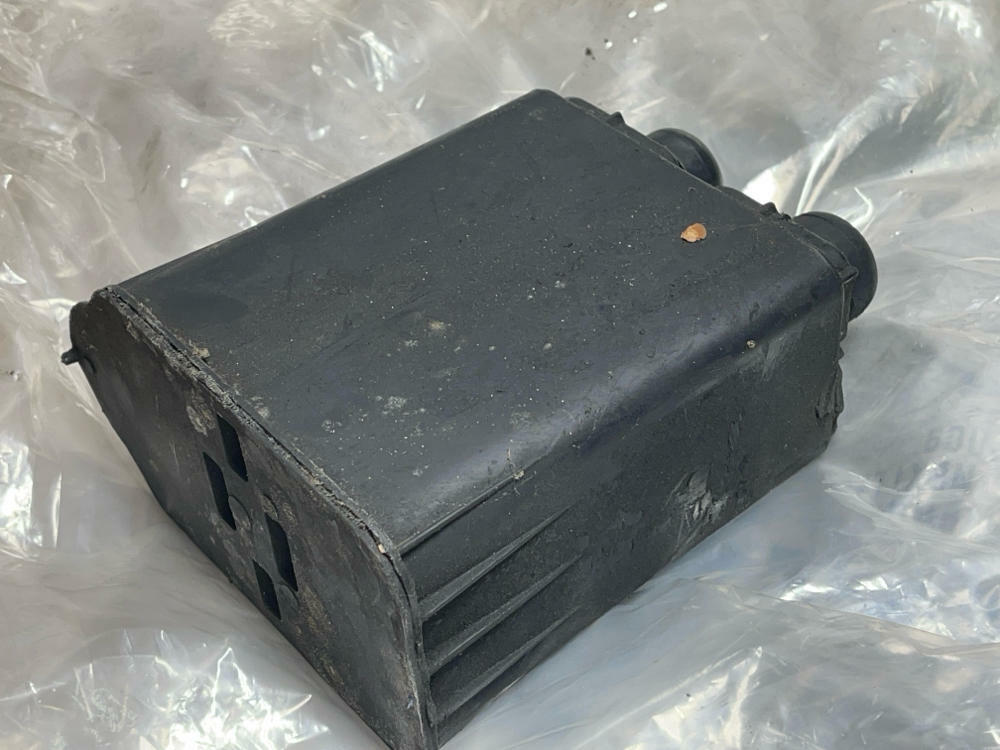 1987-93 Ford Mustang LX 5.0 Charcoal Canister 209