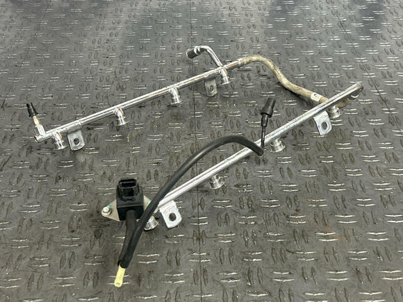2003-04 Ford Mustang SVT Cobra OEM Fuel Rail- for 4.6 4V S/C'd 283