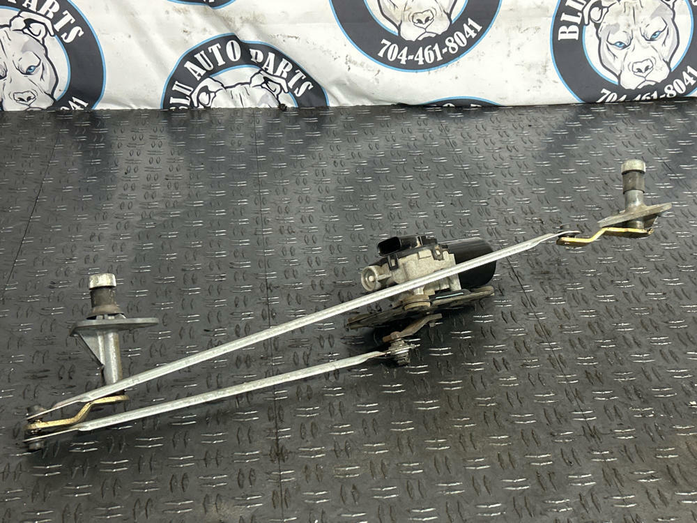 2003-04 Ford Mustang SVT Cobra Wiper Motor Assembly 283