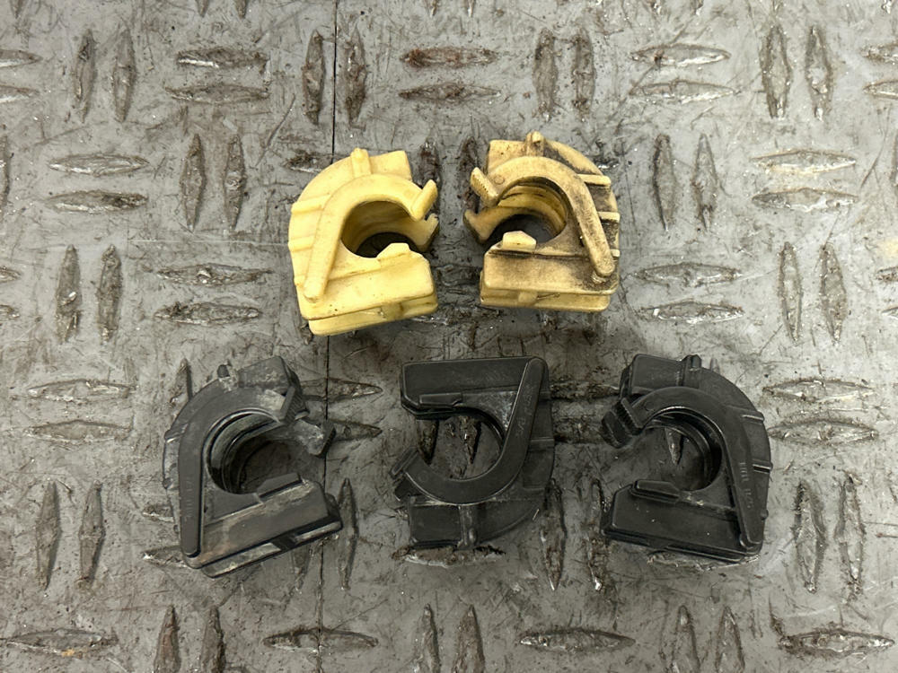 2003-04 Ford Mustang SVT Cobra A/C Clips Set- Complete 283