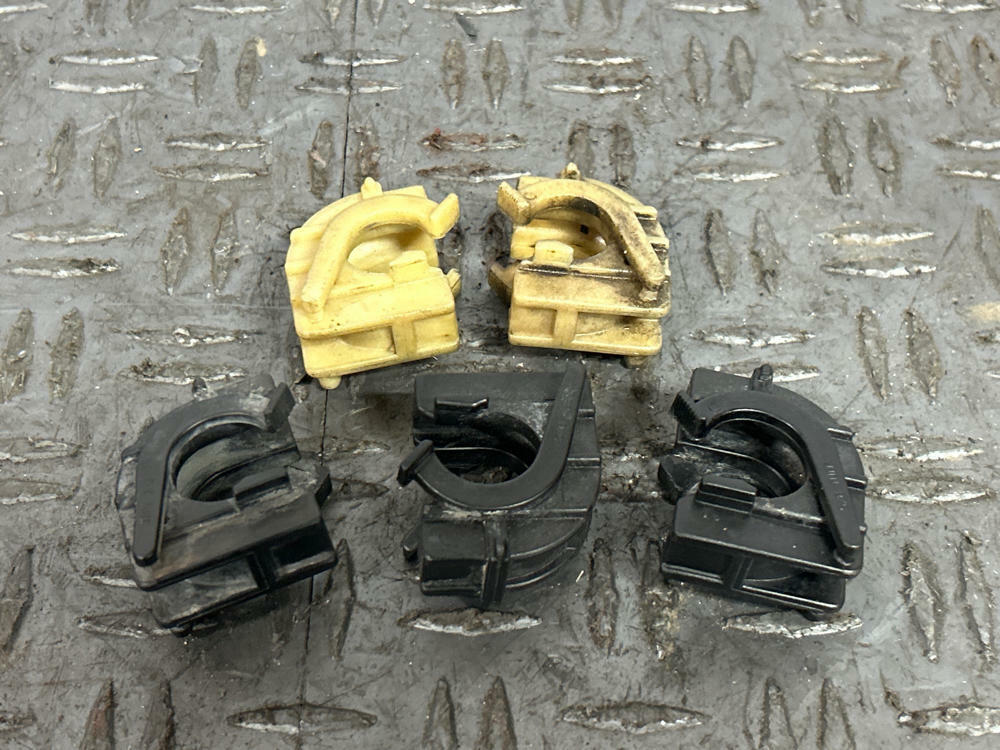 2003-04 Ford Mustang SVT Cobra A/C Clips Set- Complete 283