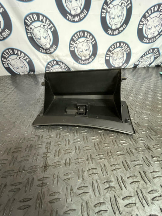 2003-04 Ford Mustang SVT Cobra Passenger Glovebox Assembly 283