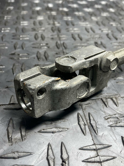 2011-14 Ford Mustang GT OEM Steering Shaft- MISSING DONUT 281