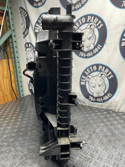 2011-14 Ford Mustang GT Radiator & Fan Assembly 281