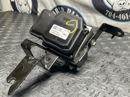 2013-14 Ford Mustang GT ABS Module 281