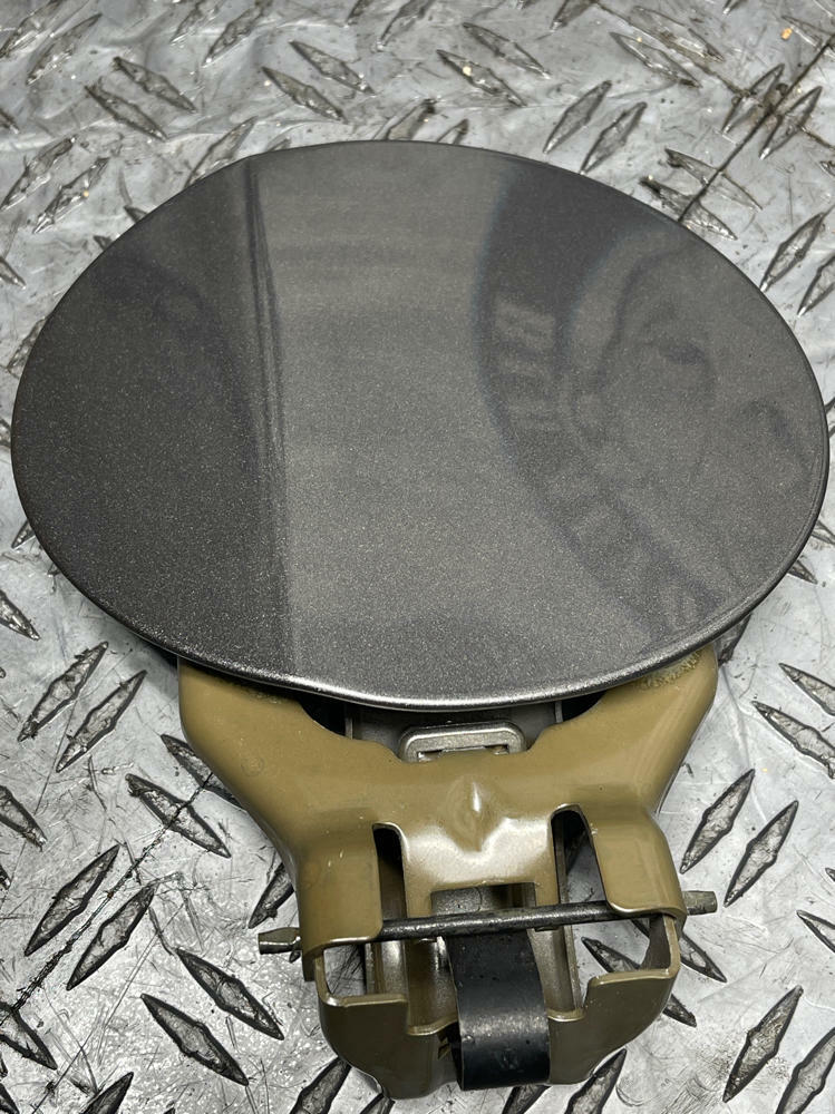 2011-14 Ford Mustang GT Exterior Fuel Door- Code UJ 281