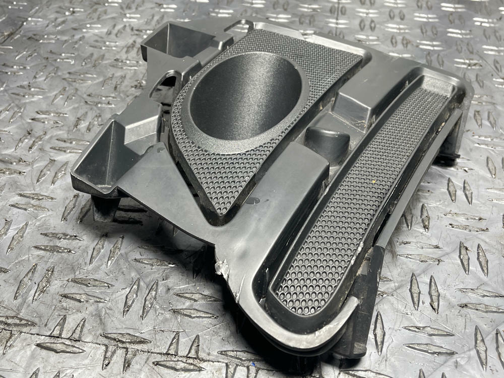 2013-14 Ford Mustang GT OEM Lower Fog Light Pair w/ Bezels- for Front Bumper 281