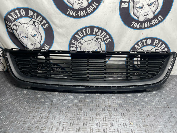 2013-14 Ford Mustang GT/CS Front Grille & Housing Assembly 281