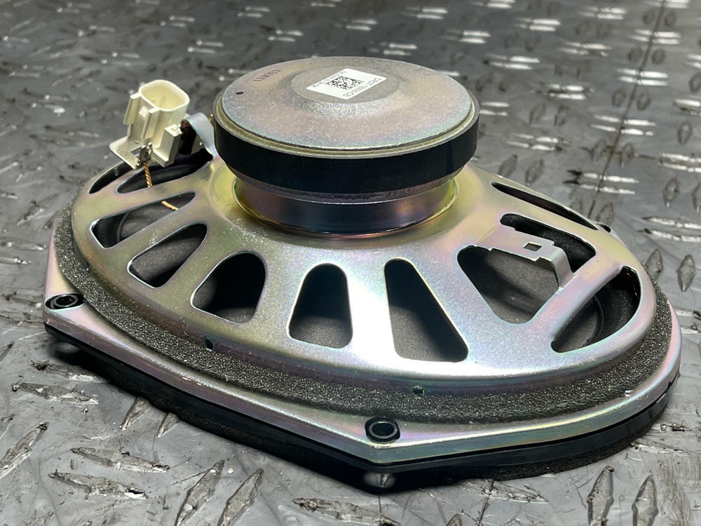 2013-14 Ford Mustang GT OEM Rear Deck Speakers Pair- FOR COUPE 281