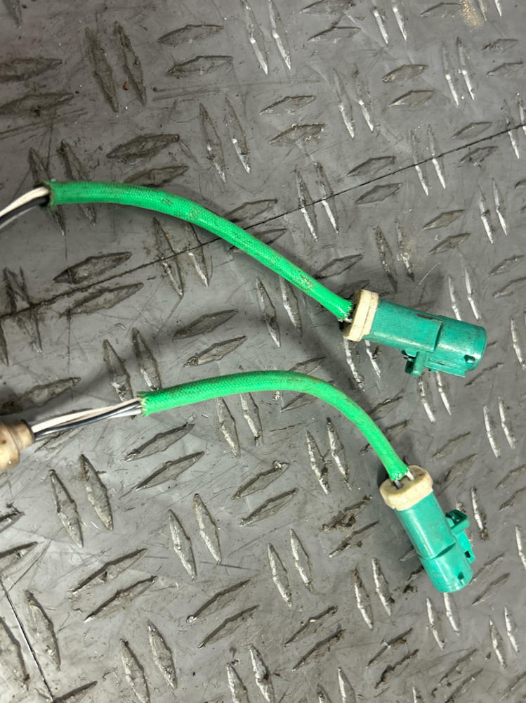 2003-04 Ford Mustang SVT Cobra OEM O2 Sensors Set (x2) 283