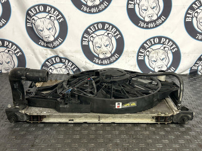 2003-04 Ford Mustang SVT Cobra Radiator & Fan Assem- NEEDS PETCOCK REPLACED 283