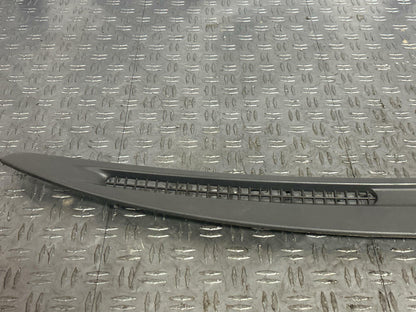 1999-04 Ford Mustang Defroster Vent Panel- for Dash 283