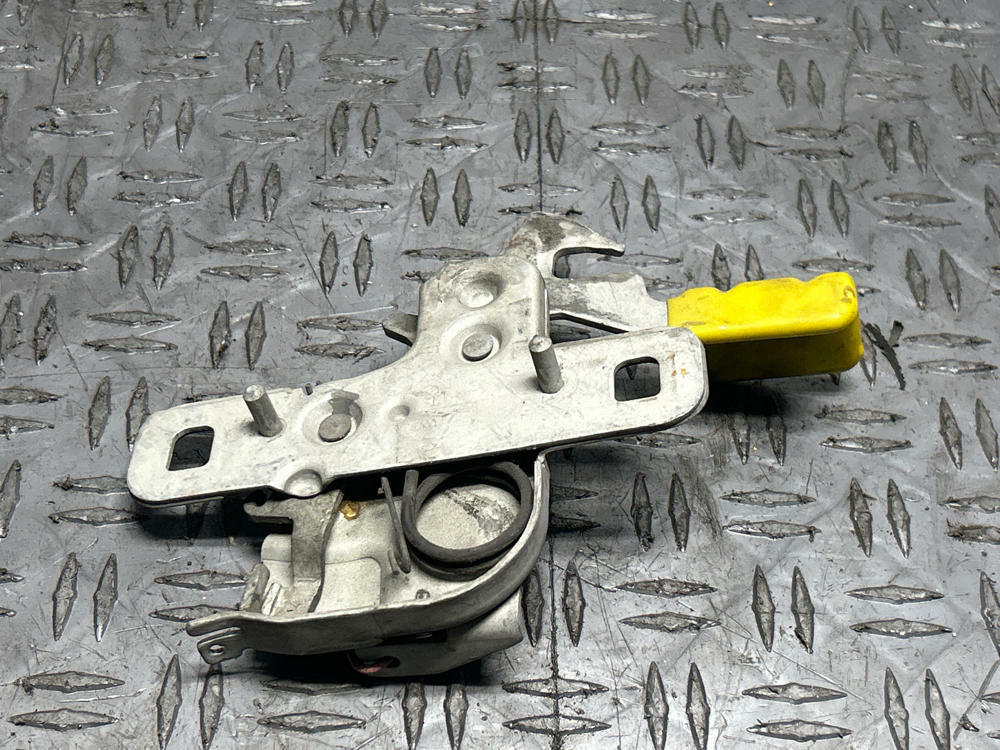 1999-04 Ford Mustang Hood Latch Assembly 284