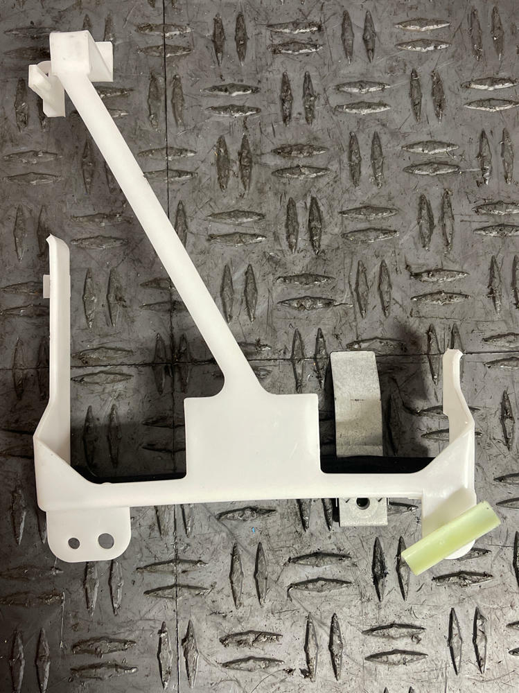1999-04 Ford Mustang ECU Cage Bracket 284