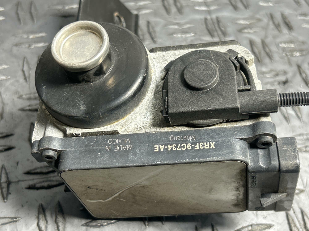 1999-04 Ford Mustang Cruise Control Module & Cable 284