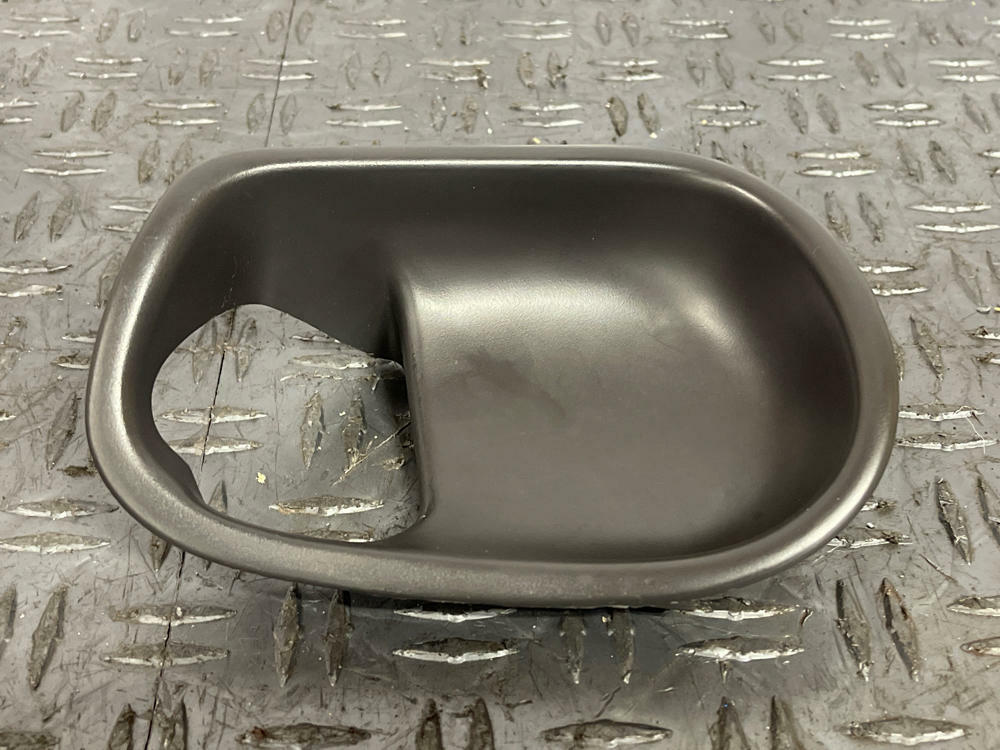1999-04 Ford Mustang Interior Door Handle/Cup Pair- Dark Charcoal  284