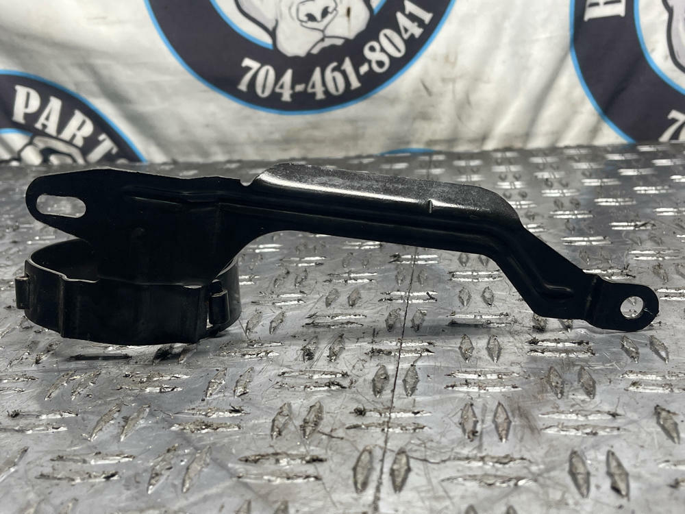 1999-04 Ford Mustang A/C Drier Mounting Bracket 284