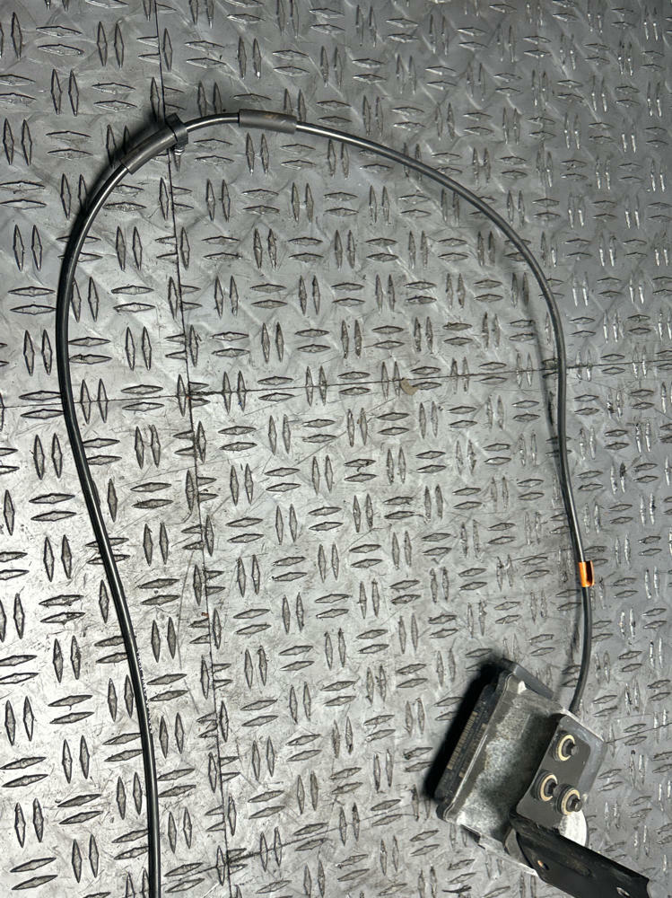 1999-04 Ford Mustang Cruise Control Module & Cable 284