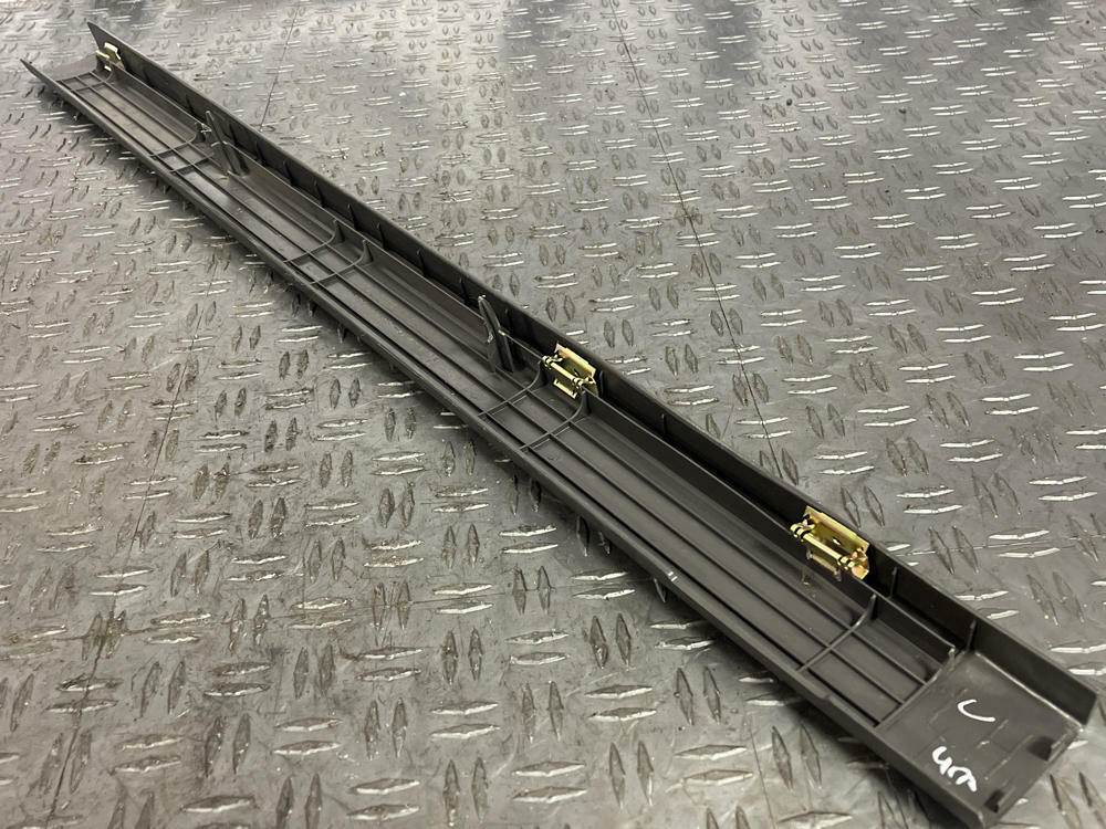 1999-04 Ford Mustang Inner Door Sill Pair- Dark Charcoal 284
