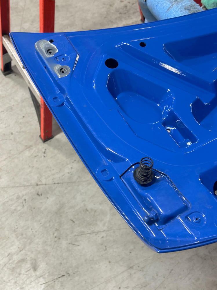 1999-04 Ford Mustang Mach One Decklid- Azure Blue, SEE DESC. 284