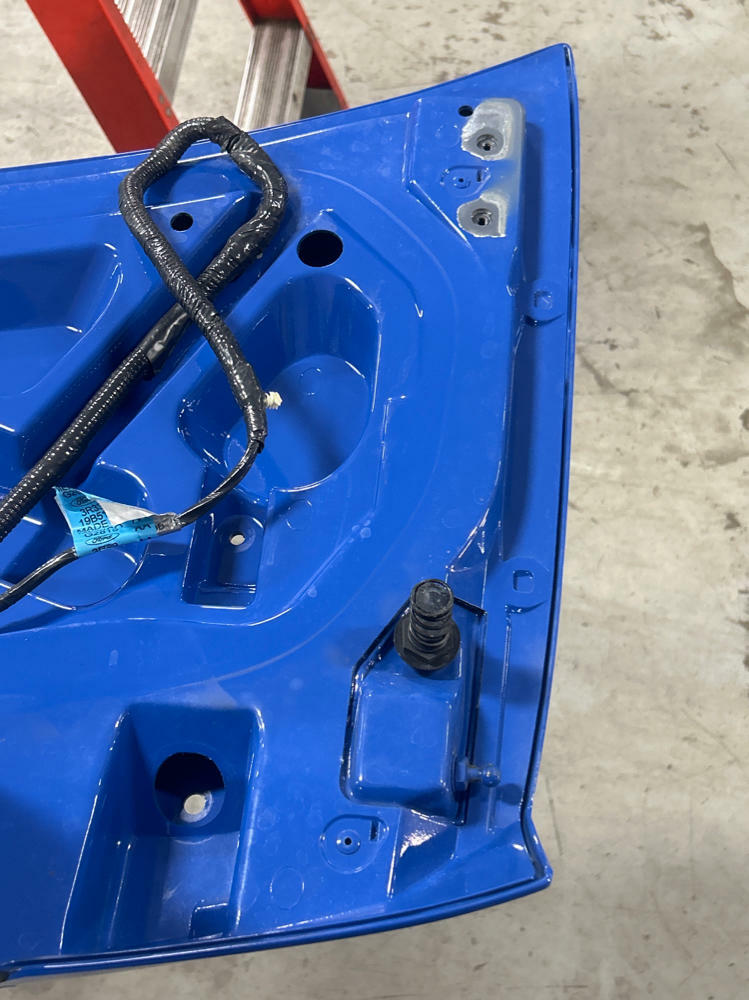 1999-04 Ford Mustang Mach One Decklid- Azure Blue, SEE DESC. 284