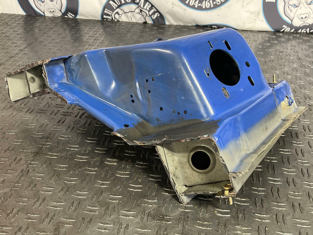 1999-04 Ford Mustang Front RH Shock Strut Tower- Azure Blue 284
