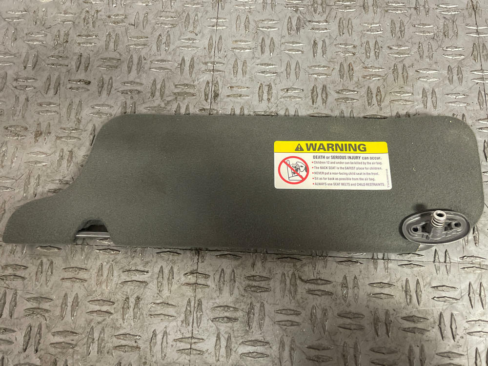 1999-04 Ford Mustang Coupe Sun Visors 284
