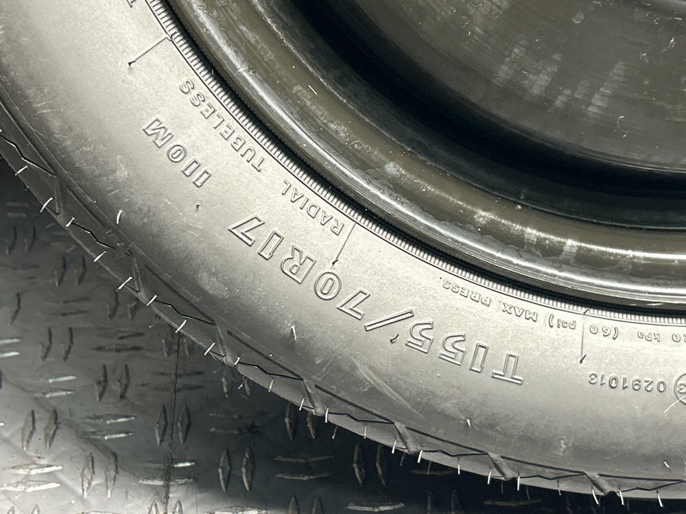 2003-04 Ford Mustang Mach One Full Size Spare Tire 17" 284