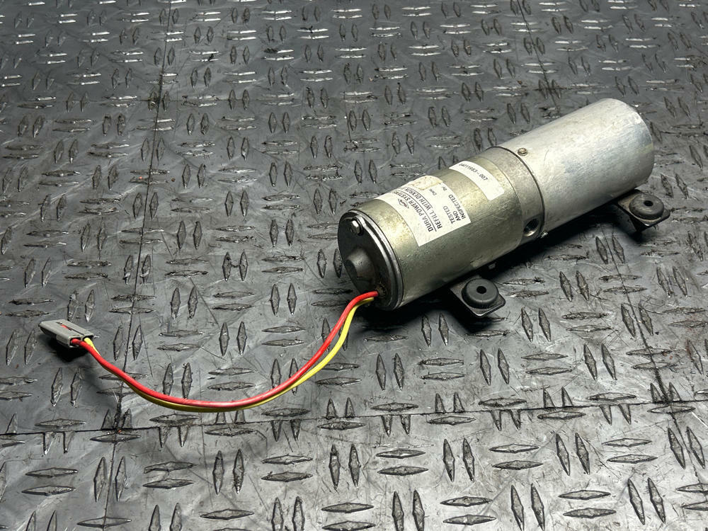 1999-04 Ford Mustang Vert Top Pump 285
