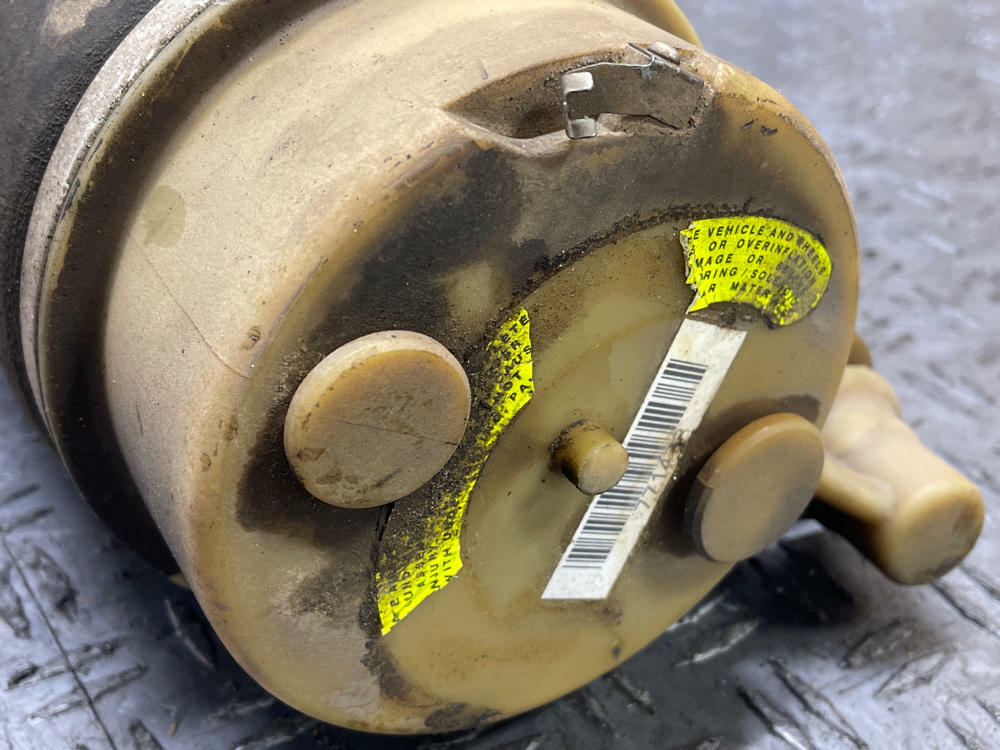 1994-1998 Lincoln Mk. VIII Air Suspension Pair 285