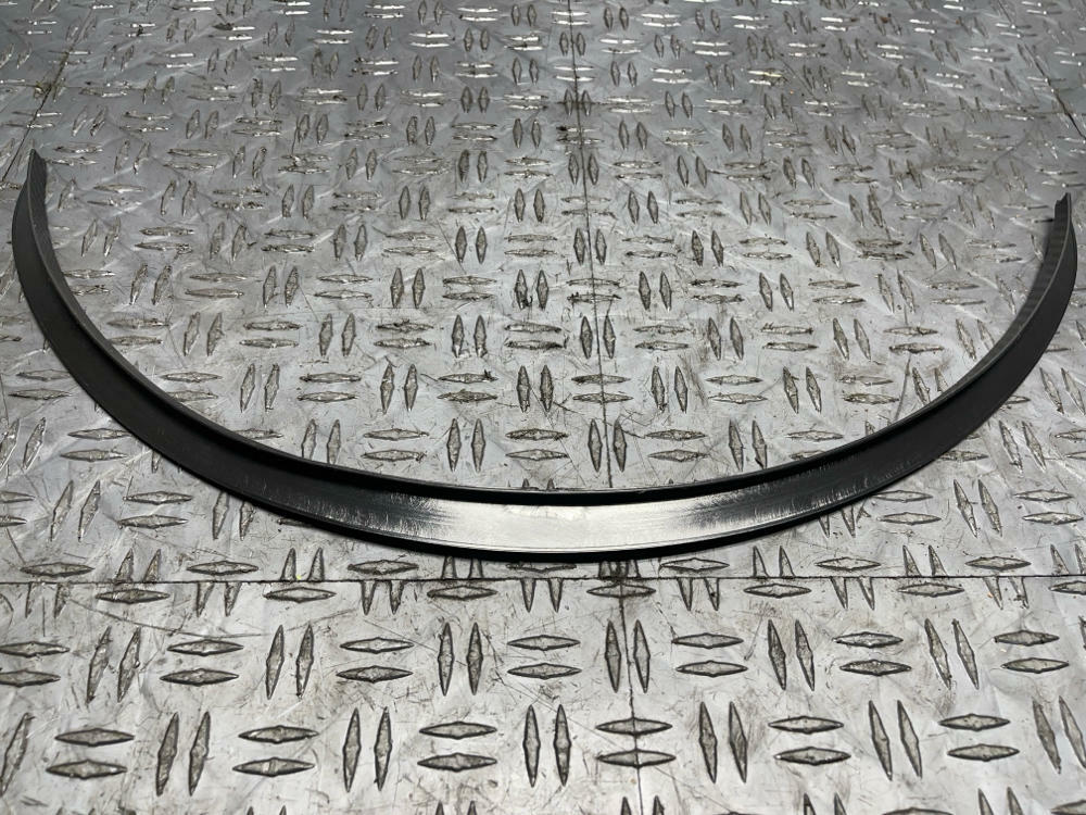 1999-04 Ford Mustang Carbon Fiber Fender Lip Extensions Set 285