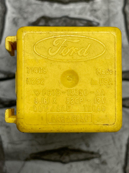 1987-93 Ford Mustang Turn Signal Relay 285