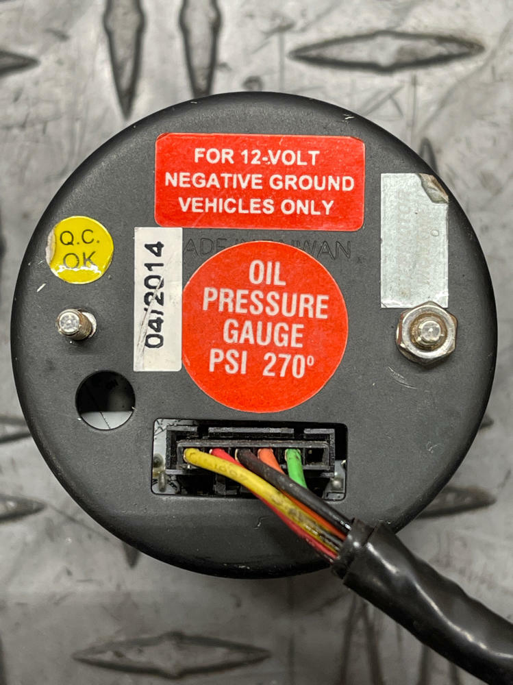 GlowShift Oil Pressure Gauge- WhiteFace 285
