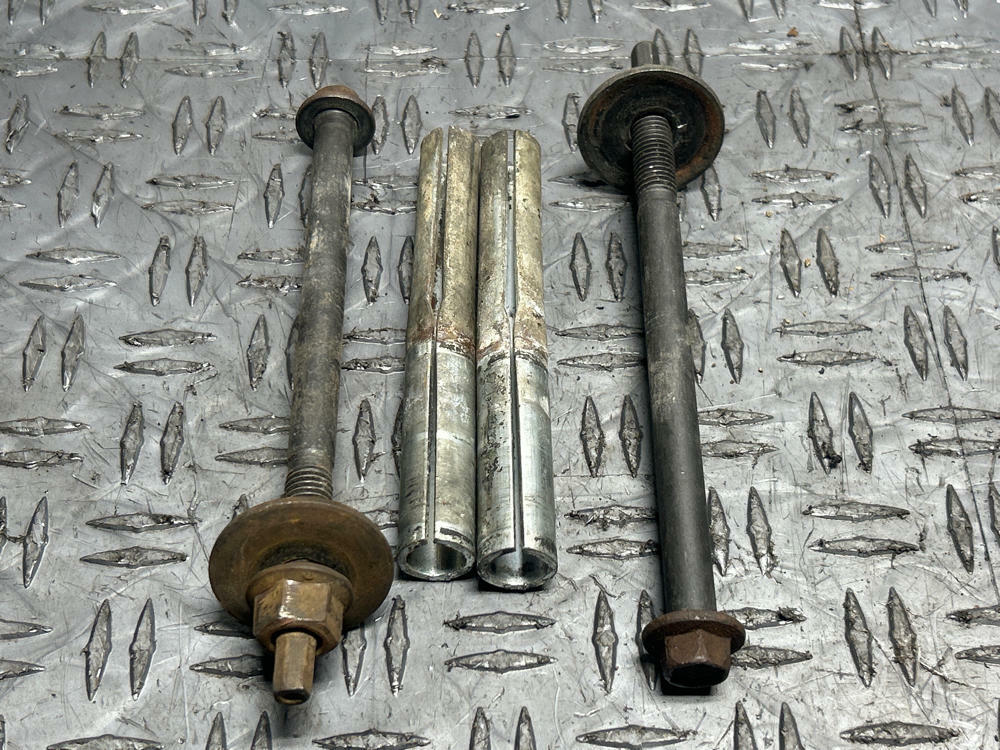 1999-04 Ford Mustang Steering Rack Mounting Hardware Pair 285