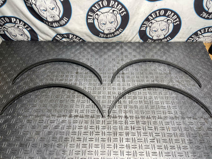 1999-04 Ford Mustang Carbon Fiber Fender Lip Extensions Set 285