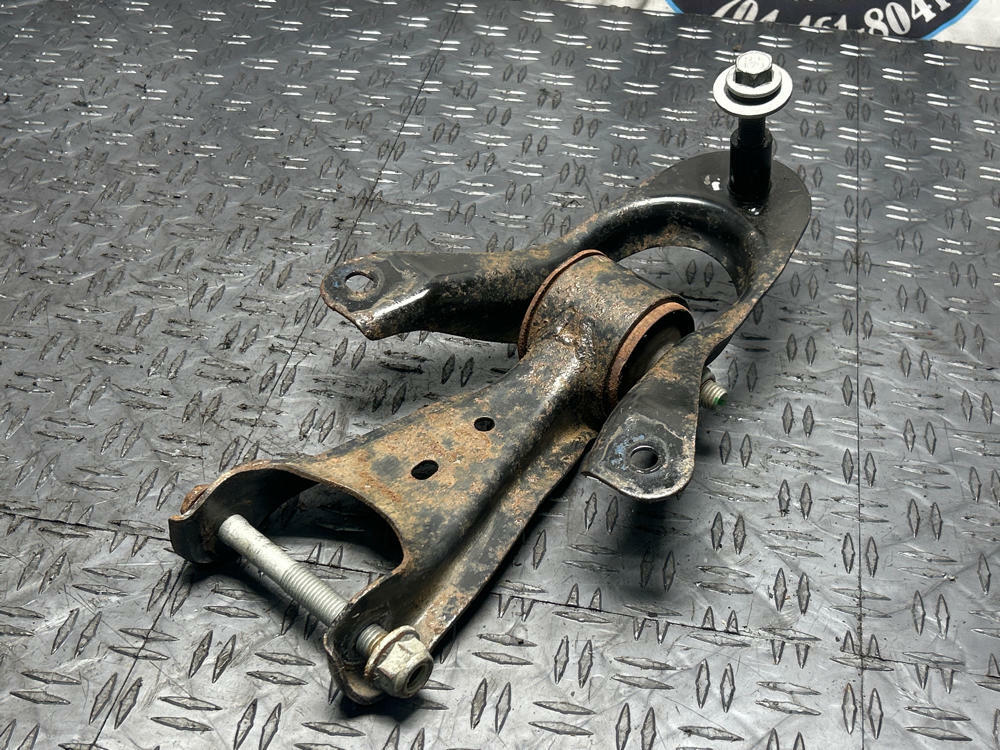 2011-14 Ford Mustang GT Upper Mount- for 8.8 SRA 285