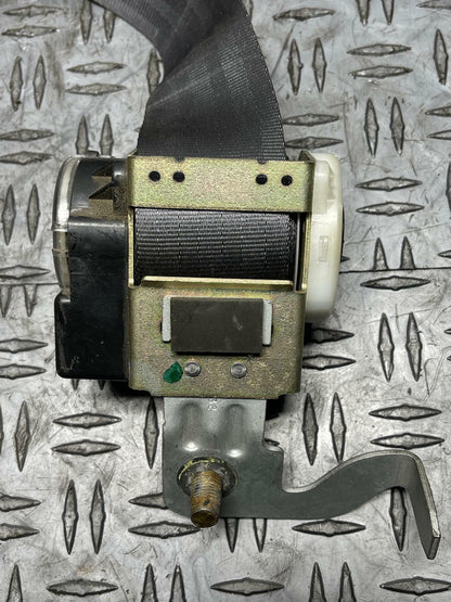2003-04 Ford Mustang SVT Cobra Passenger Front RH Seat Belt- FOR COUPE 255