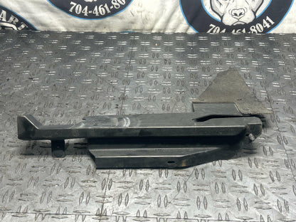 2003-04 Ford Mustang SVT Cobra OEM Rad/Condenser Air Dam Pair 255