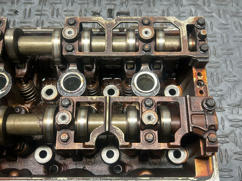 1999-04 Ford Mustang SVT Cobra 4.6 4V Driver LH "DA" Cylinder Head- SEE DESC