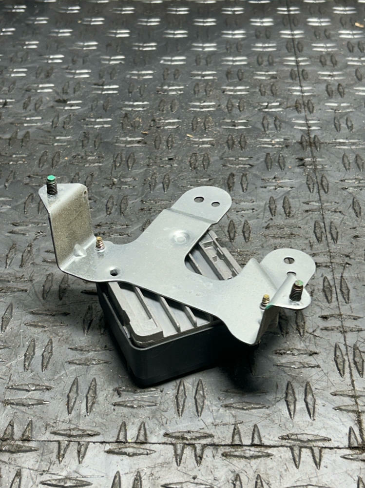 2003-04 Ford Mustang SVT Cobra Fuel Pump Driver Module 255