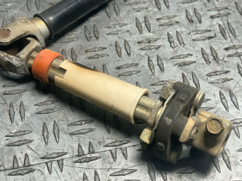 2003-04 Ford Mustang SVT Cobra OEM Steering Shaft 255