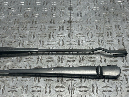 2003-04 Ford Mustang SVT Cobra Wiper Arm Pair- NO BLADES, Non-Aero Foil 255
