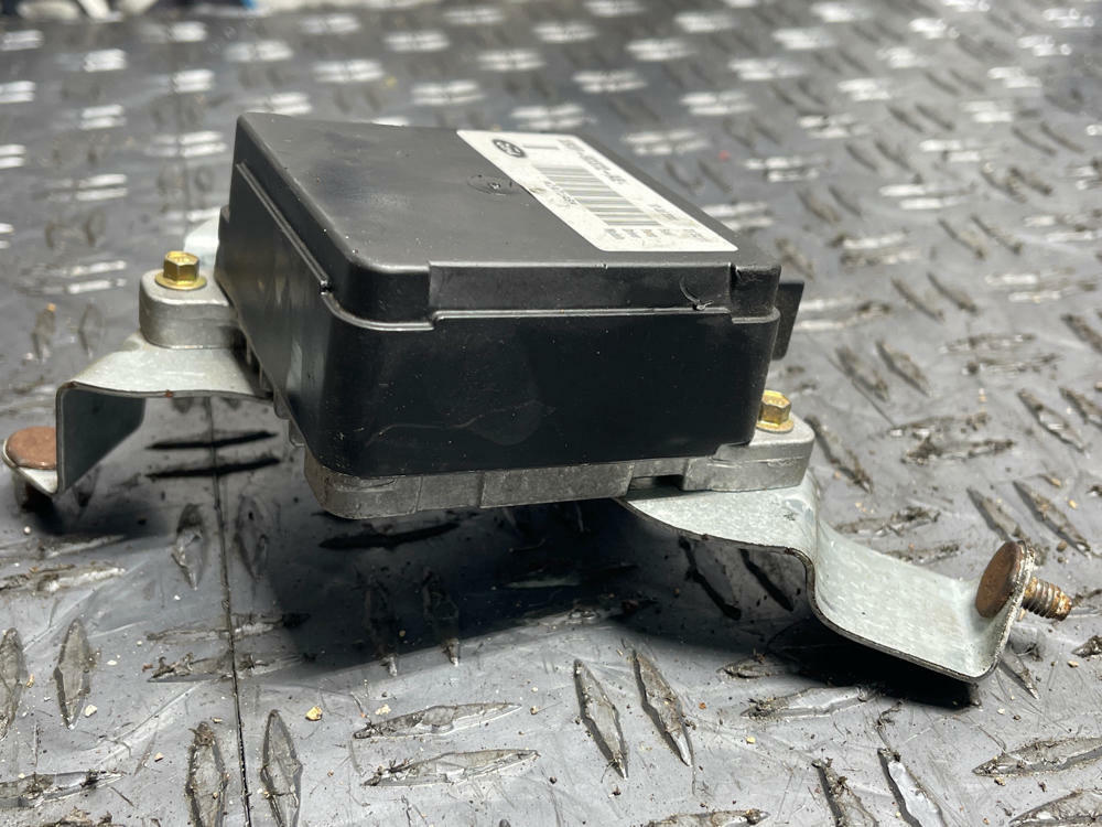 2003-04 Ford Mustang SVT Cobra Fuel Pump Driver Module- for 4.6 4V S/C 255