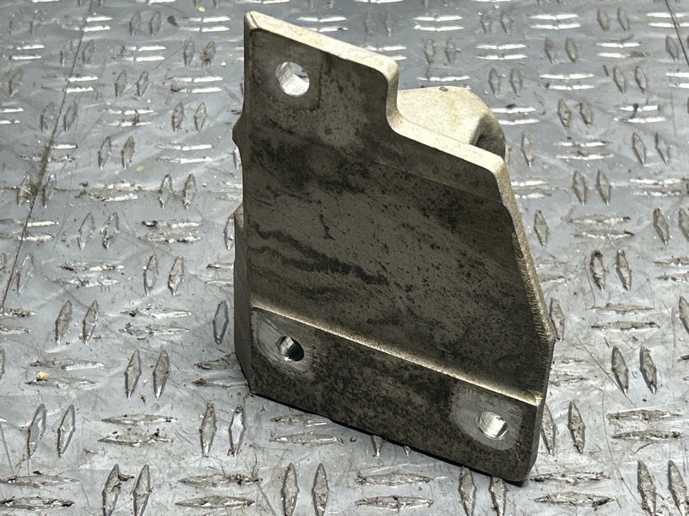 2004-06 Pontiac GTO Pass. RH Motor Mount- NO HARDWARE, for 5.7L LS1 280